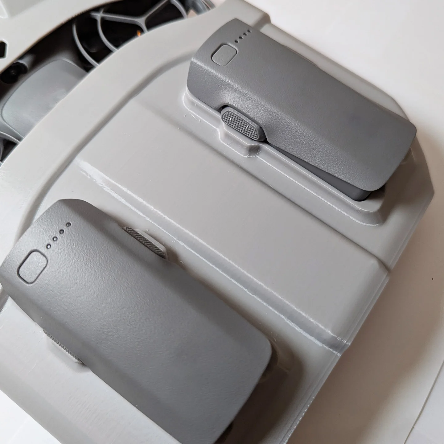 Tragbare Aufbewahrungsbox für DJI Neo2 Drohne, fasst 2 Akkus, Hartschalen-Tragetasche, Schutzzubehör für Reisen im Freien – Detail 16