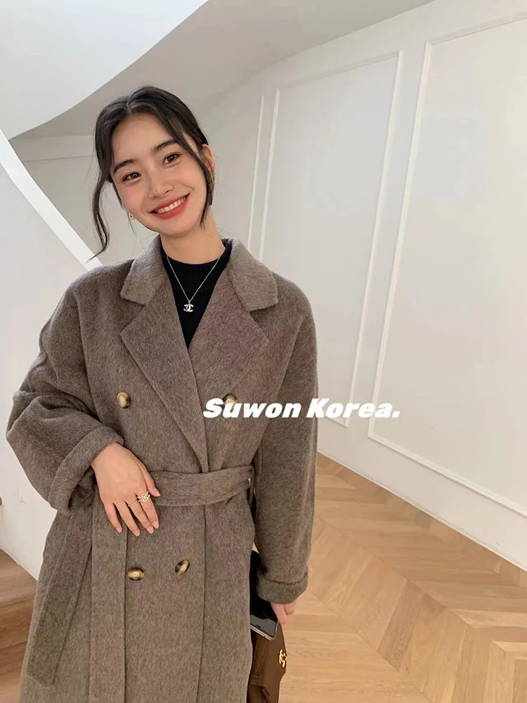 

Soft Glutinous Long Hair High end Hand Sewn Double sided Wool Coat Women's Mid length Lace Classic Edition Coat