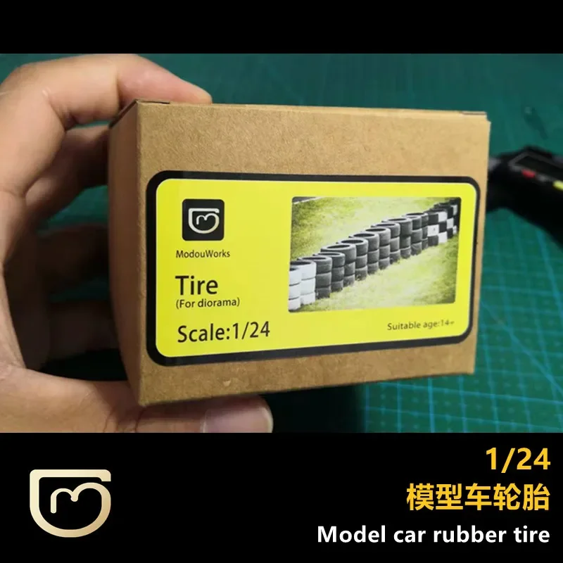 30PCS 1/24 Tire Skin Car Model Scene Accessories