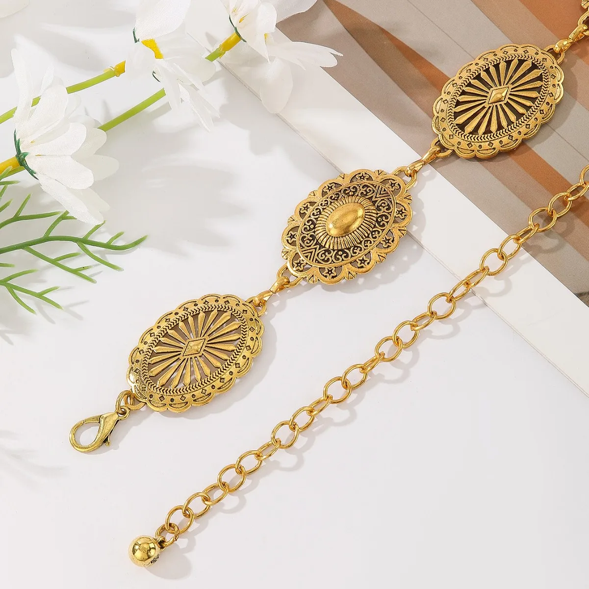 New Sunflower Waist Chain Metal Engraving Craft Body Chain Ladies Belt