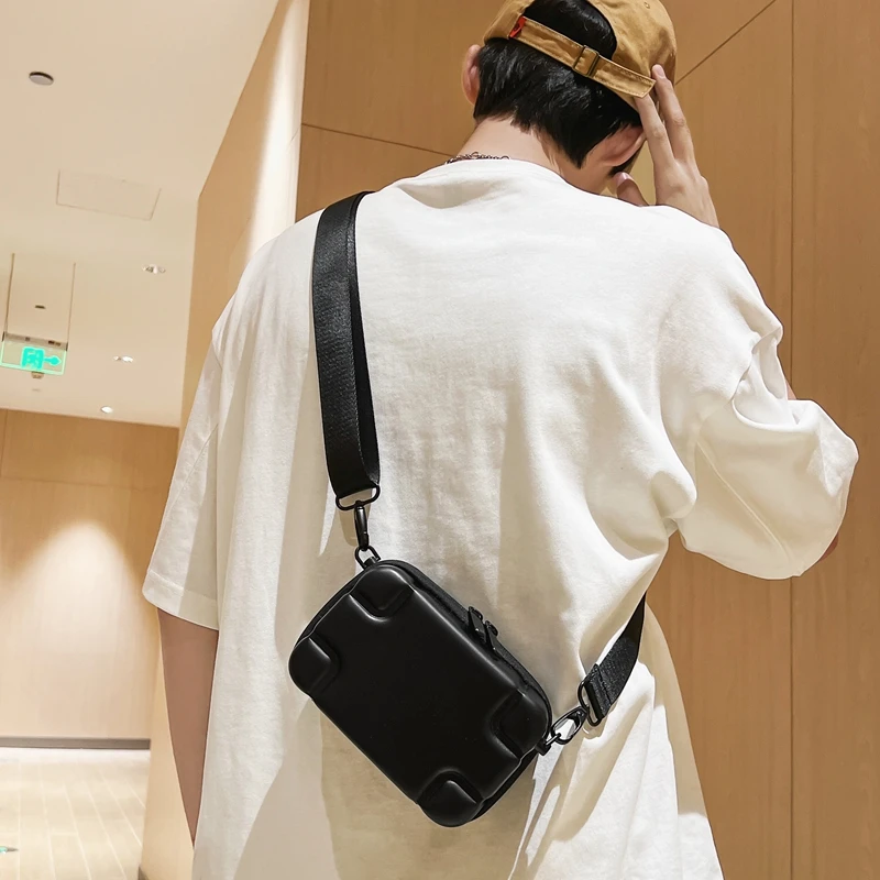 Minimalist Men\'s Soft Leather Small Box Bag Lightweight Man Hard Shell Shoulder Bag Travel Phone Crossbody Bags for Men sling 가방