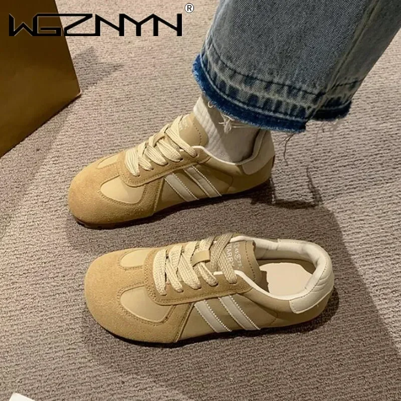 2024 New Spring And Autumned Thick-soled Lightweight Sneakers For Women All-match  Popular Retro Sport Leisure Shoes Hot Sale view 3