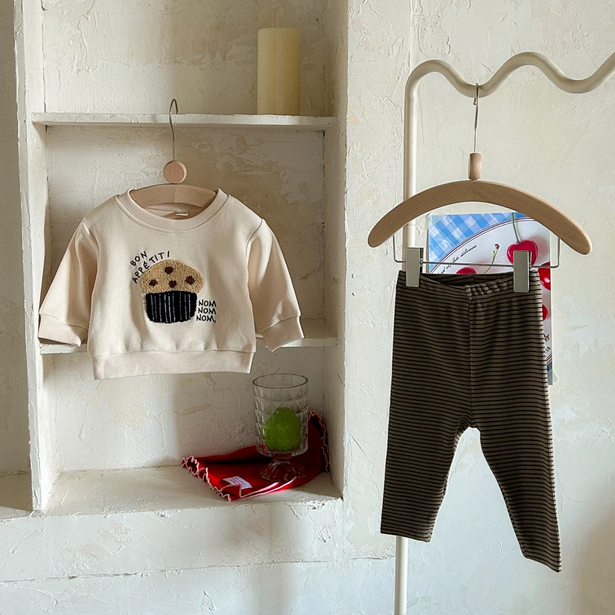 Conjunto de ropa de manga larga para niños pequeños, jersey con bordado de palomitas de maíz, camisa y pantalones, 2 piezas, Otoño, 2024