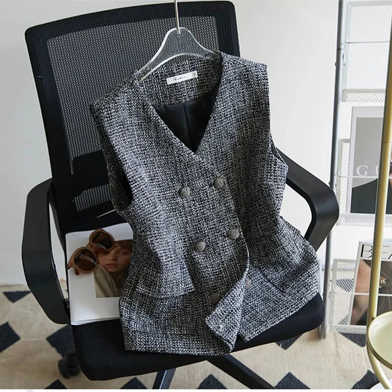 

2024Spring And Autumn New Fashion Short V-neck Vest Jacket For Men Women autumn Winter Simple Temperament Double-Breasted Jacket