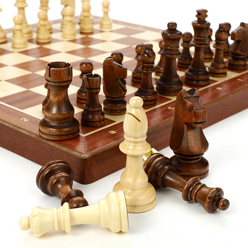 International Chess 4 Queen Professional Chess Game Wooden Chess High Grade Travel Chess Set Folding Chessboard 39*39 cm Gift