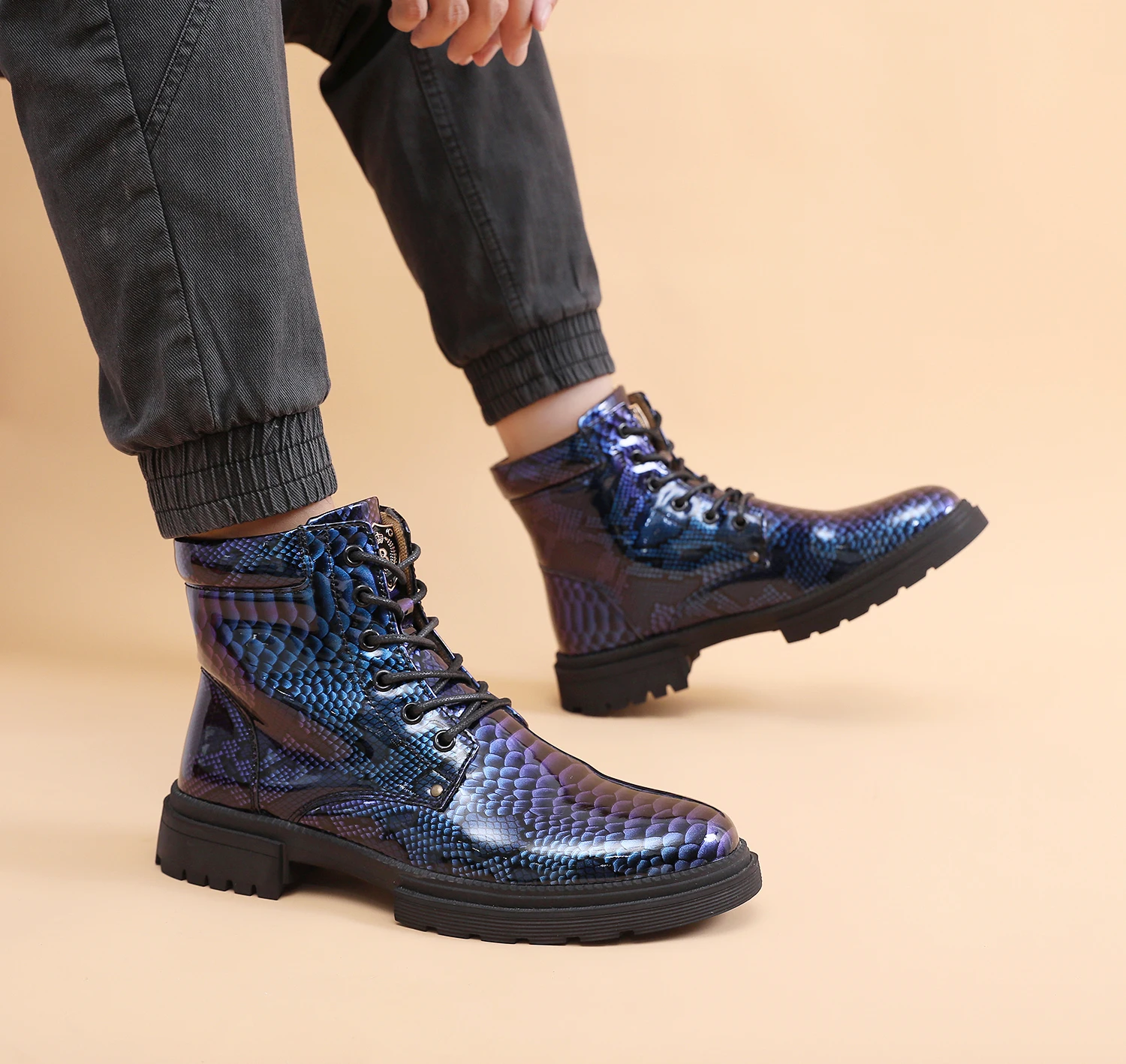 HKDQ Luxury Snake Designer Ankle Boots Man Fashion Blue Patent Leather High Top Boots Men Quality Glitter Men's Platform Boots