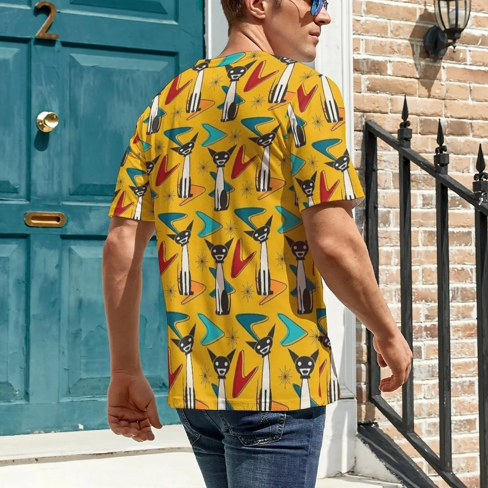 Man Mid Century Modern Whit Black Cats T-Shirt Novelty T Shirts Short-Sleeved Pattern Tops Premium Awesome Oversize Clothes