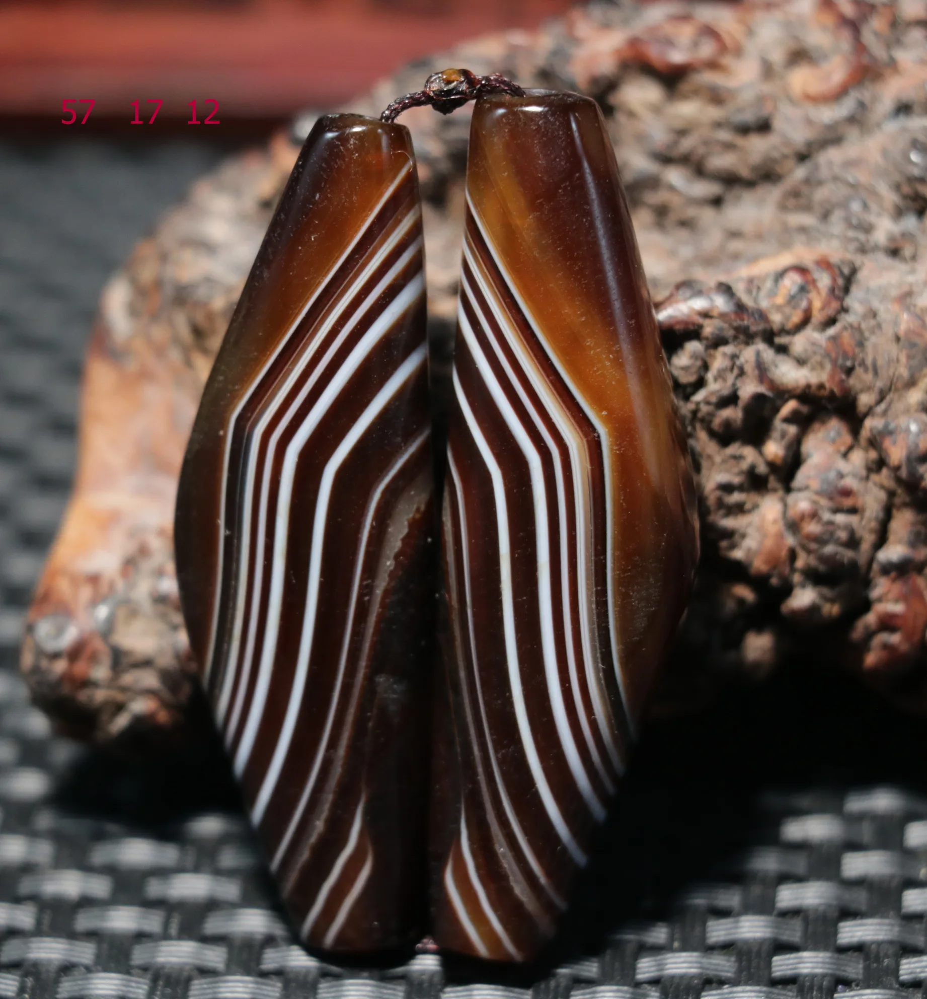 pair 5A Energy Tibetan Old Oily Agate Natural Silkworm Stripes DZi Bead Pendant Timestown UPD230205a1