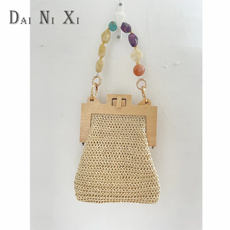 Summer Fashion Wooden Handle Woven Clip Bag Ladies Shoulder Messenger Luxury Handbag Women Straw Bags