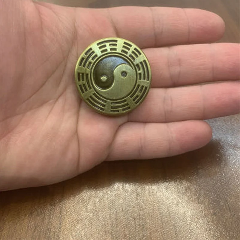 Spinner Antiestrés de Metal para niños y adultos, Juguetes Antiestrés de Tai Chi EDC, moneda háptica, Fidget Slider, cosas geniales