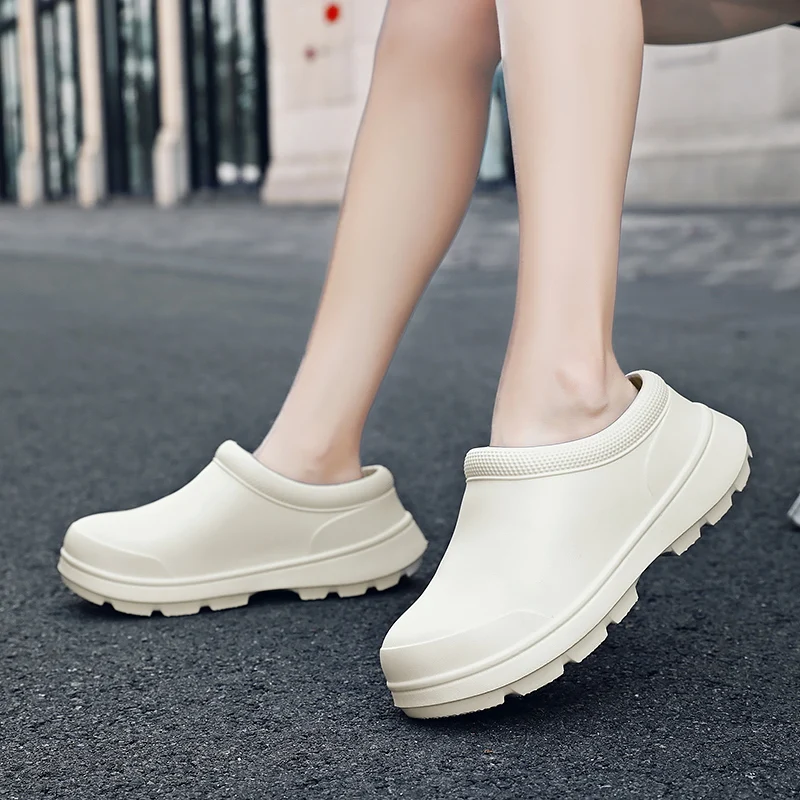 Women Kitchen Shoes Men Garden Clogs Outdoor Casual Waterproof Rain Shoes Non-slip Restaurant Work Shoes Oil-proof Chef Shoes