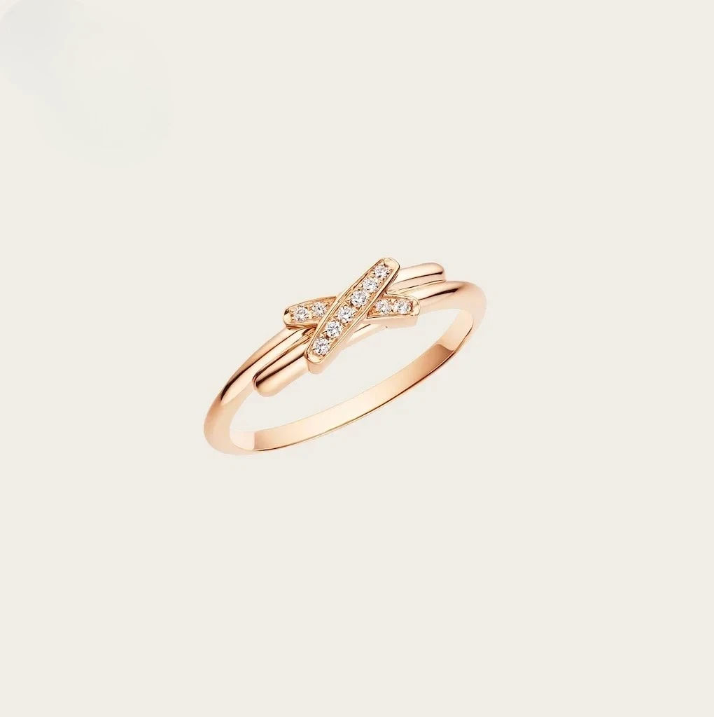 

Anello dal design classico segreto 2025 S925: gioielli di lusso di alta qualità, perfetti per feste di compleanno e regali