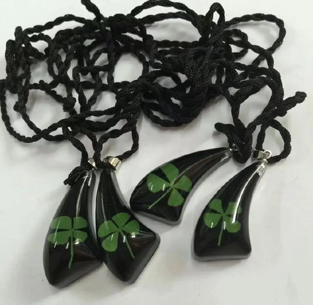 15 pcs Pendant Real Four Leaf Clover Black Color Encased Pressed Flower Jewelry