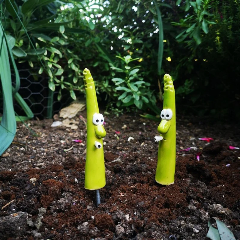 

TFTP-Resin Garden Stakes With Bamboo Shoot Decor Serviceable Plant Markers For Outdoor Indoor Gardening 2Pcs