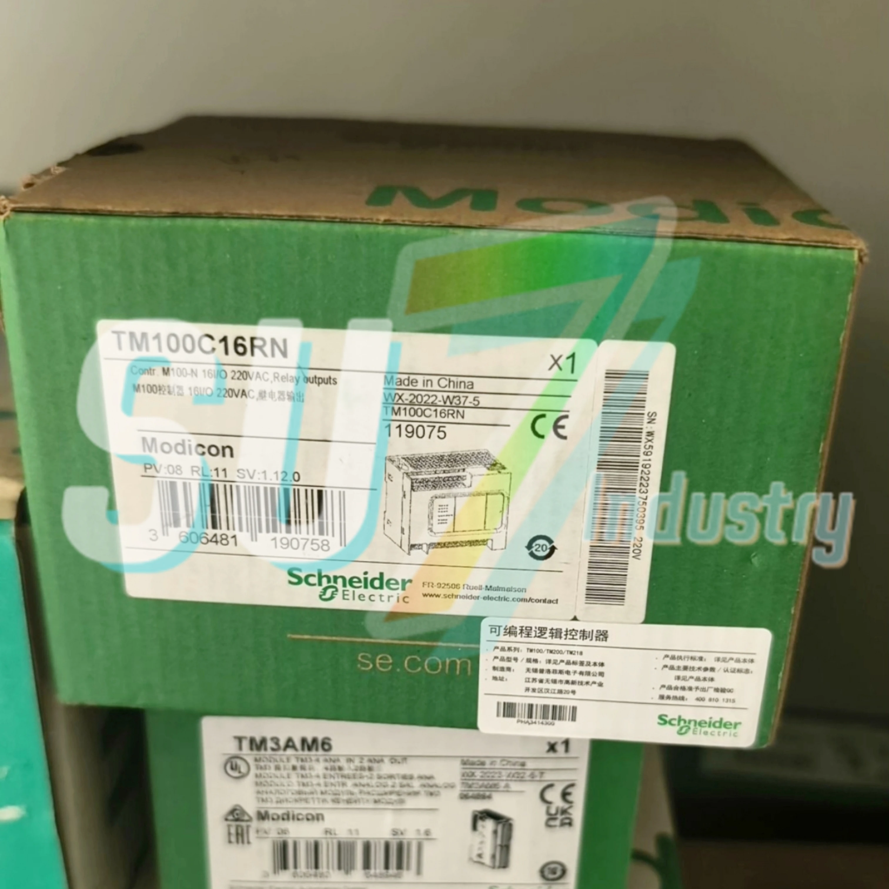 

plc controller New In Box TM100C16RN TM100C24RN TM100C32RN TM100C40RN TM200C16R TM200C16T TM200C16U