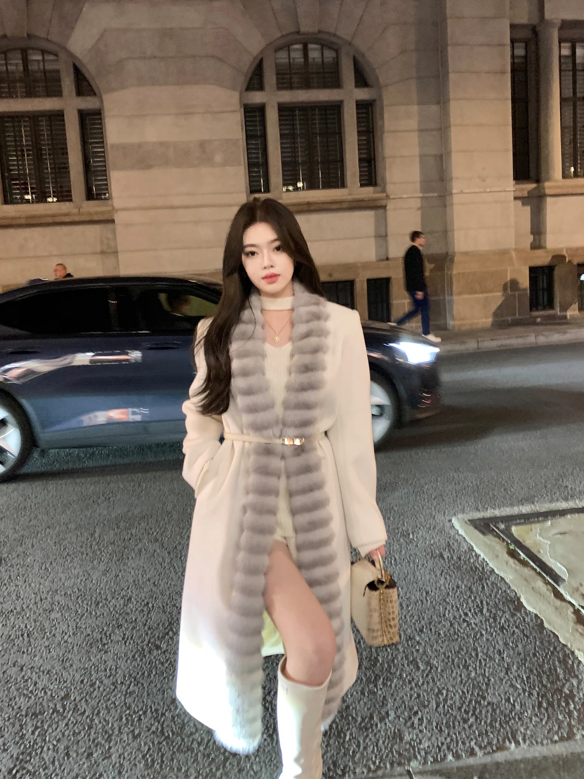 

ByYou Winter Thiened Long Woolen Coat Women's V-ne Fur Collar Camere Coat Korean Sle Straight Cut Commute Faion