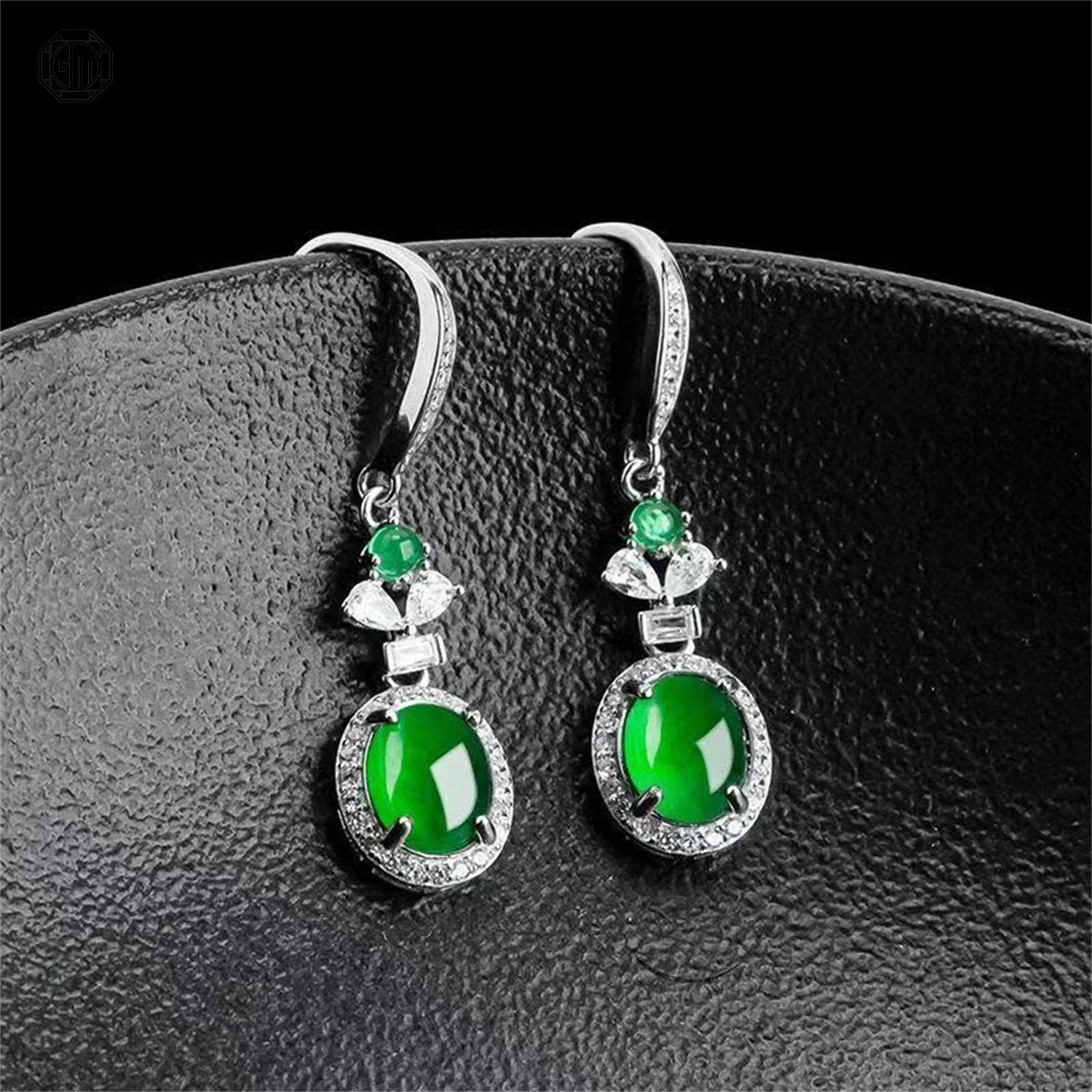 

Natural Grade A Jadeite Yang Green Cabochon Earrings 925 Sterling Silver Ice Translucent Women High Fashion Jewelry Gift