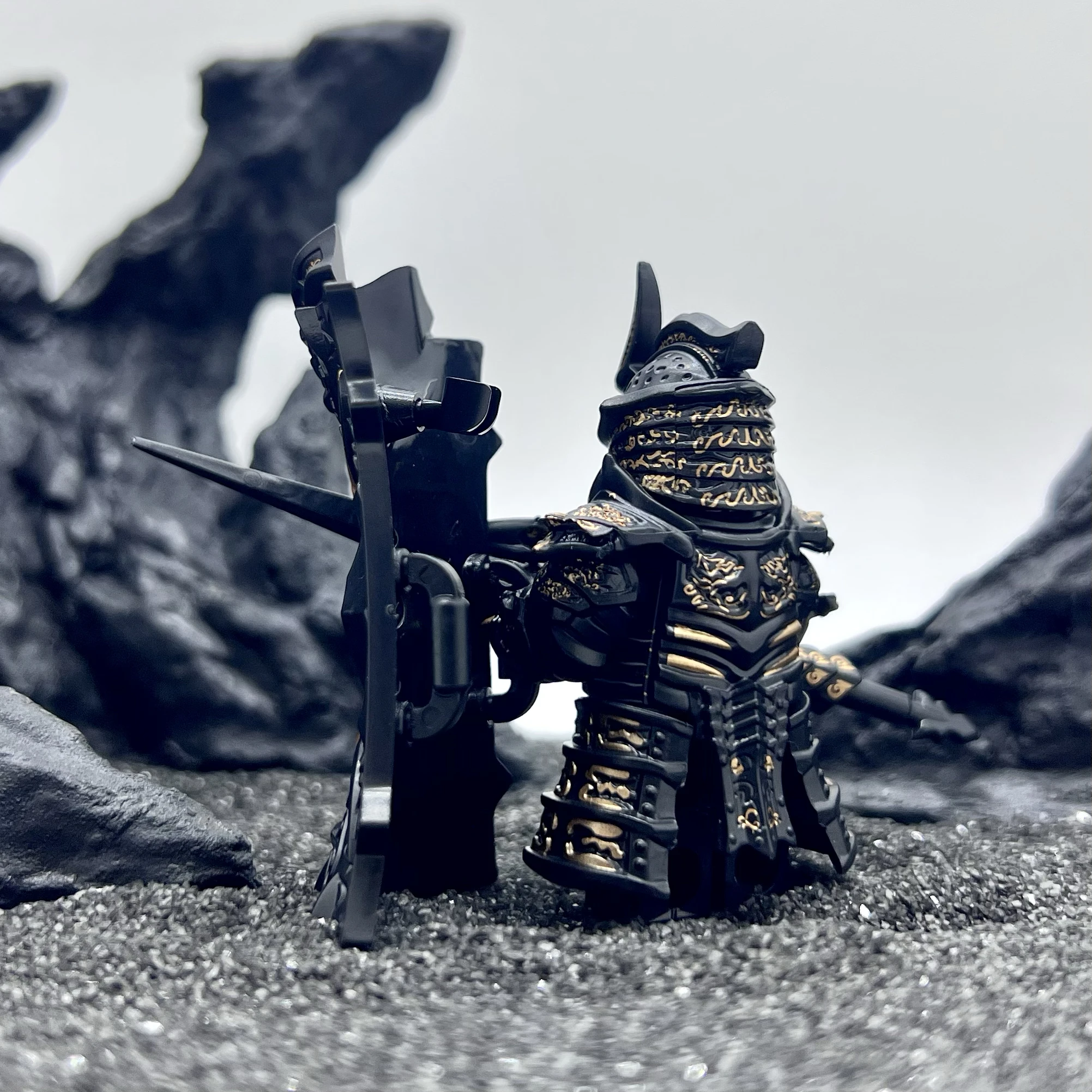 شيطان الروح برج الفرسان الجندي القرون الوسطى الحرس درع درع اليدوية اللبنات الطرف الثالث تجميعها الحرفية حلية #4