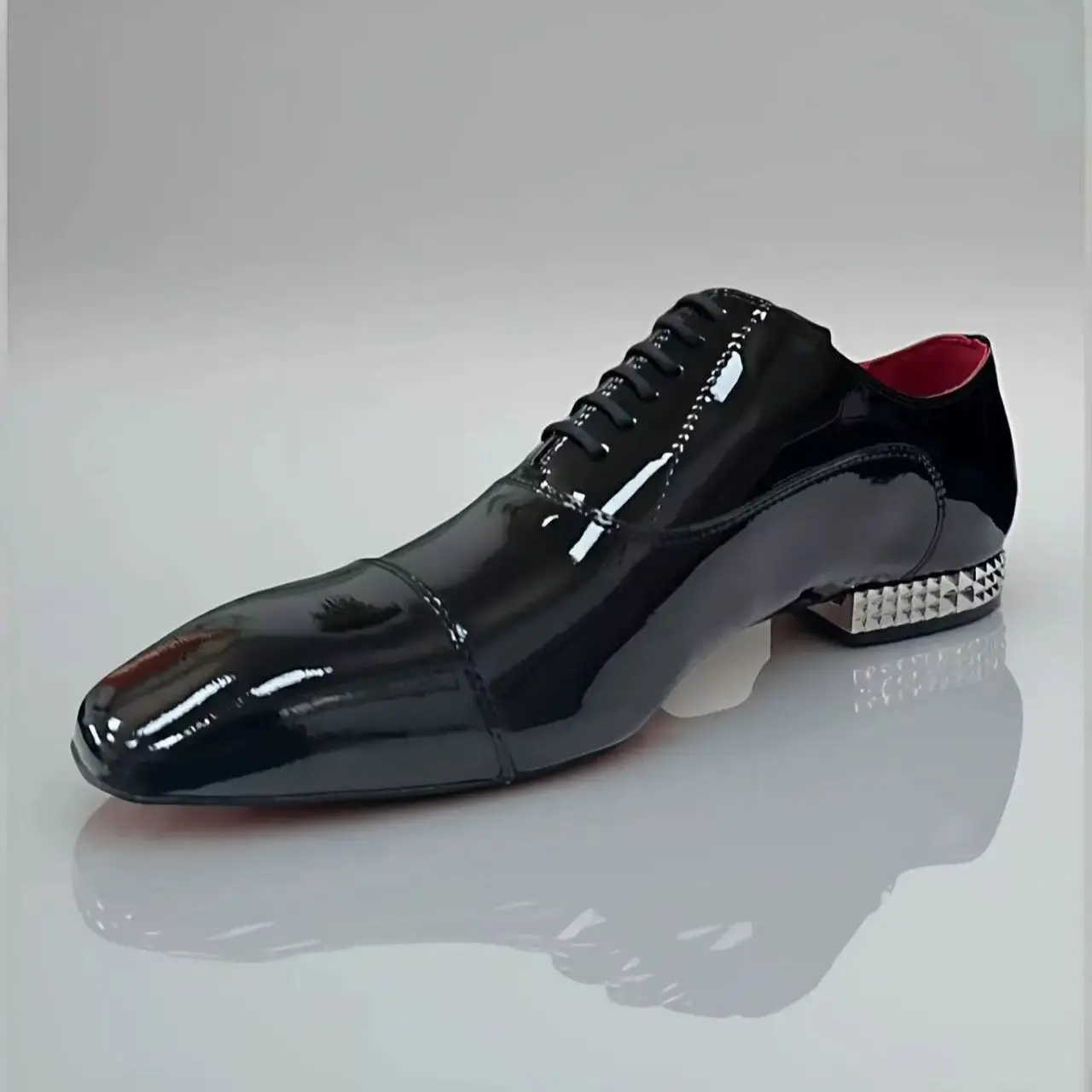

Black Patent Leather Shoes For Men Square Toe Lace-Up Red Sole Flats Business Party Dressing Shoes Male Metal Heel 41-47 Size DE