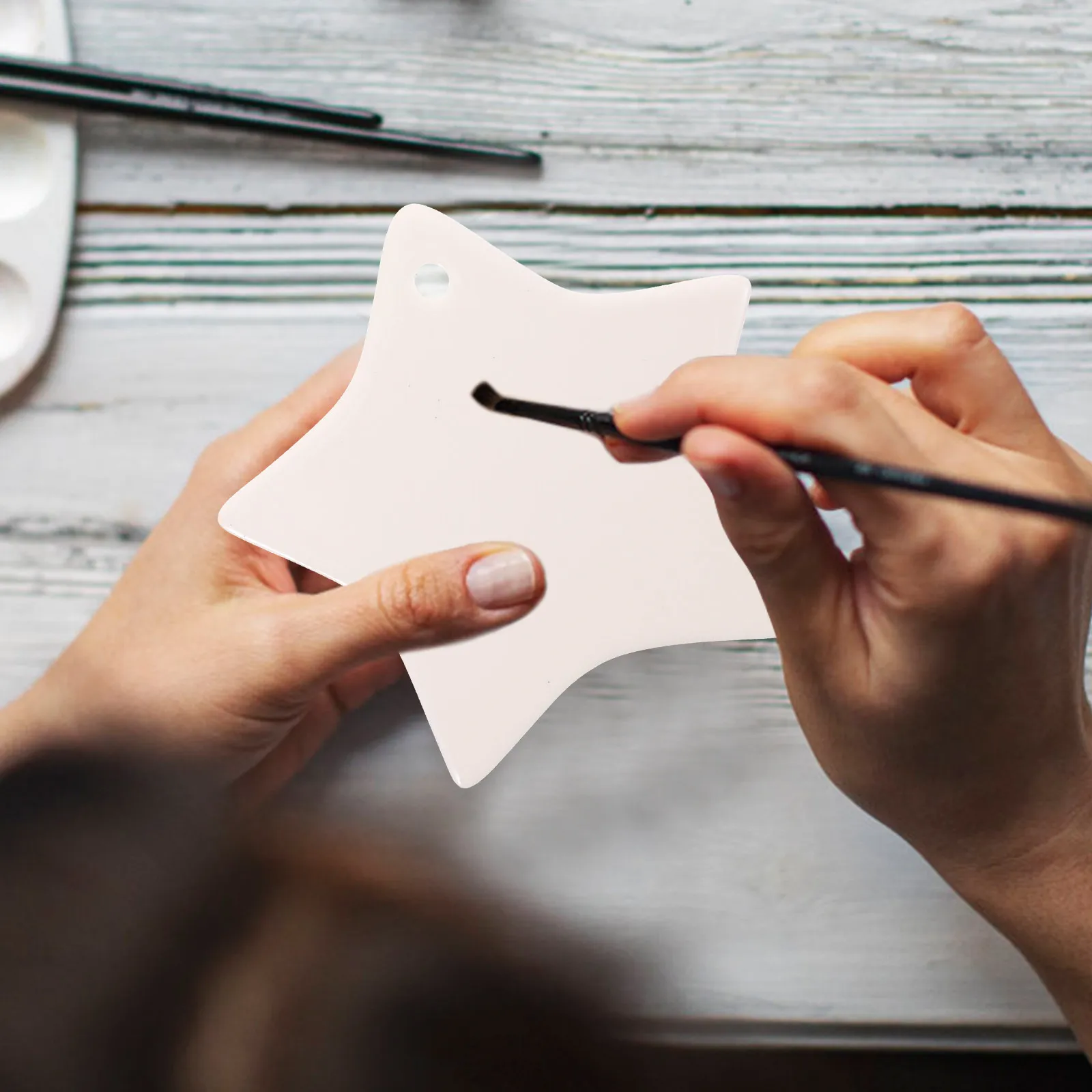 

3Pcs Ready to Paint Ceramic Pendants Smooth Blank Surface for DIY Decoration Handmade Craft Birthday Anniversary Reminder Wall