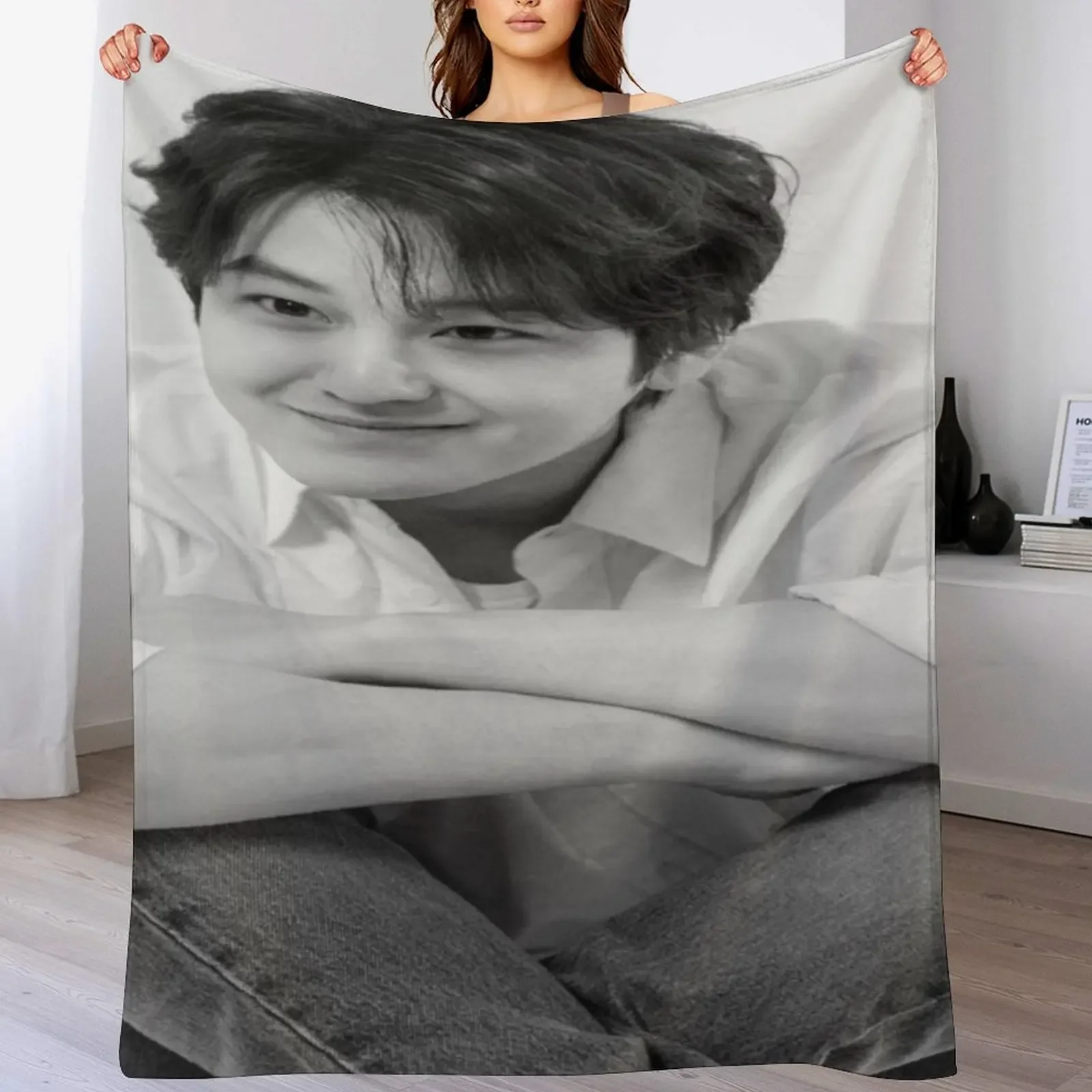

tale of the nine tailed character Throw Blanket All Weather Soft Throw Blanket for Sofa