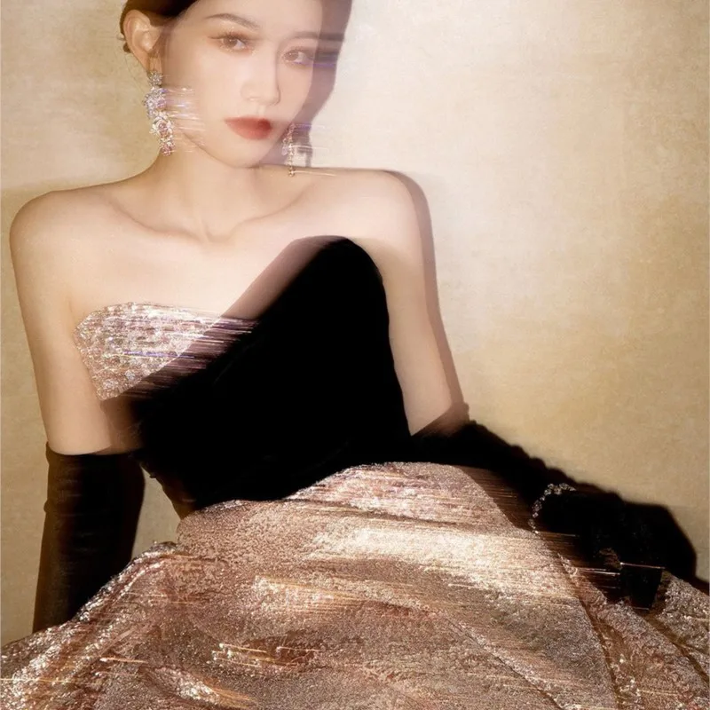 Une robe bouffante pour griller et un banquet de luxe léger