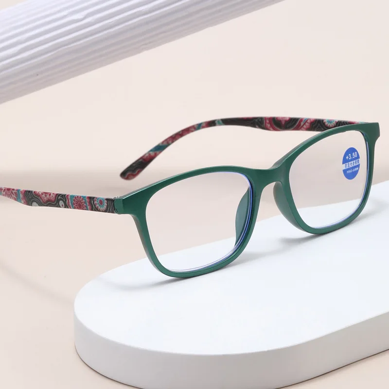 

Women Reading Glasses Anti Blue Light Hyperopia Eyeglasses Vintage Patterned Square Farsighted Eyewear +1.0 +1.5 +2.0 +2.5 +4.0