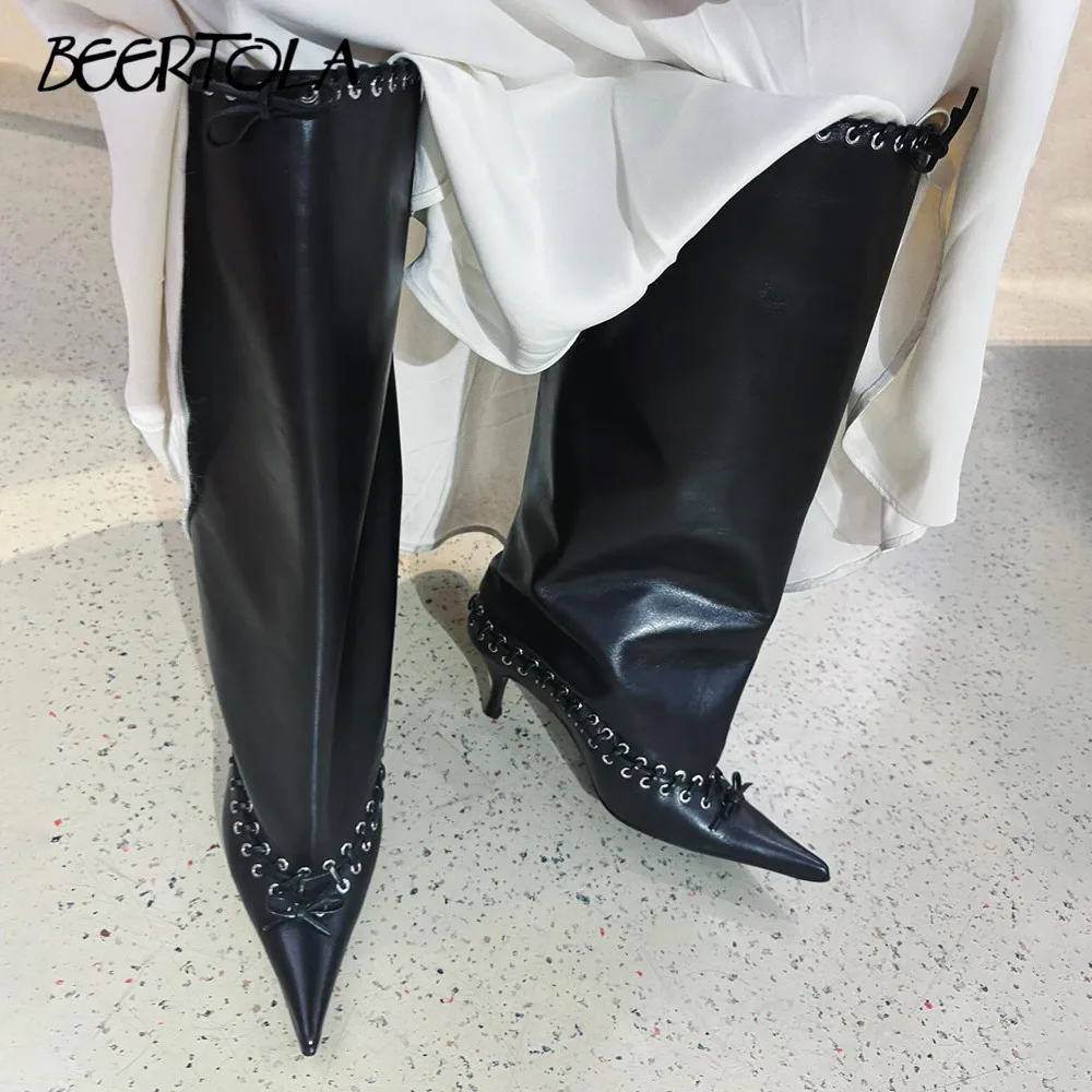 Women's Black Stitching Lace-Up Boots Pointed Toe Elastic Lace-Up Fashion Boots Large Tube Circumference Loose Knee-High Boots