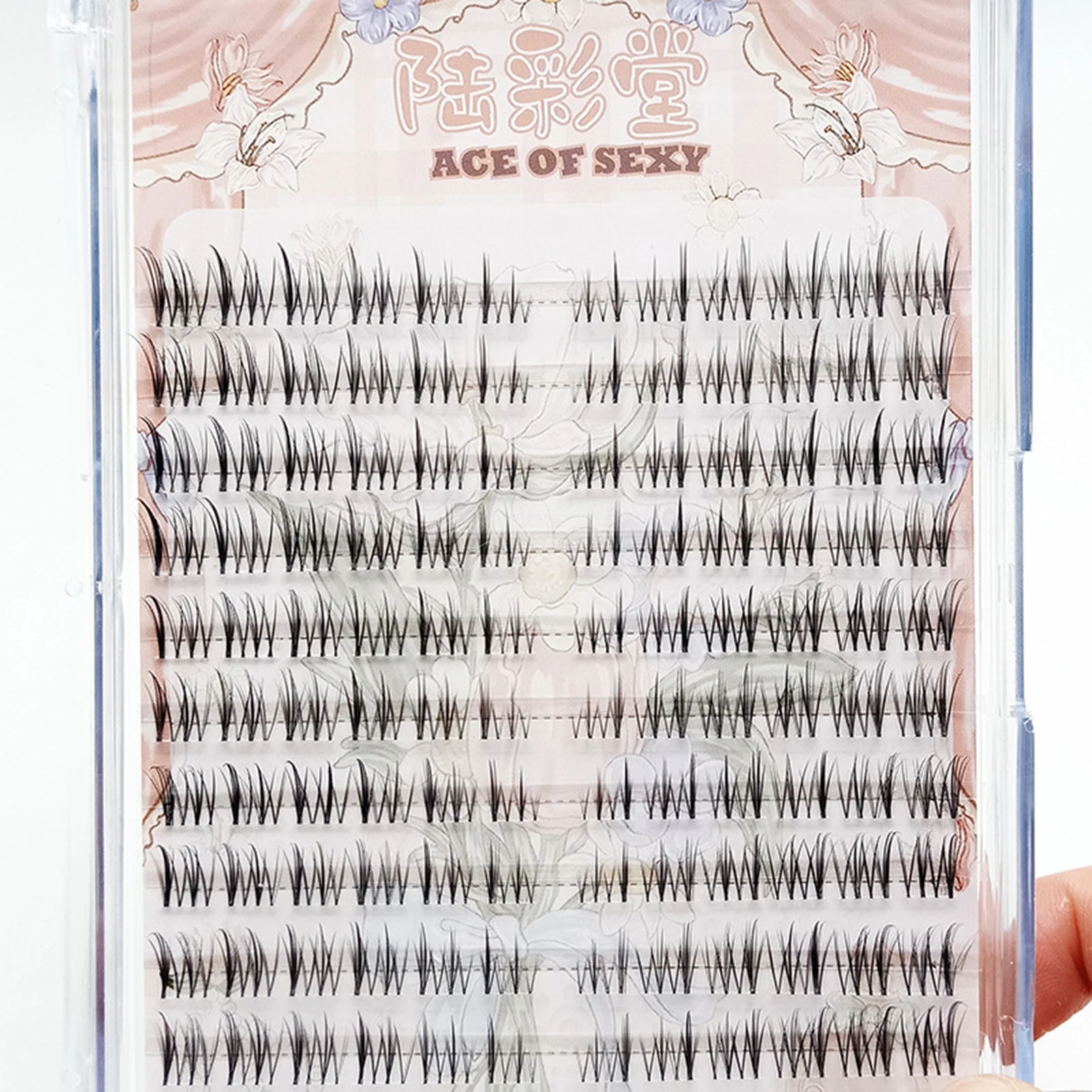 ขนตาปลอม 10 แถวความจุขนาดใหญ่สดใสน้ำหนักเบาเป็นพิเศษต่อขนตา DIY Volum Natural Lash Clusters แต่งหน้าทุกวัน