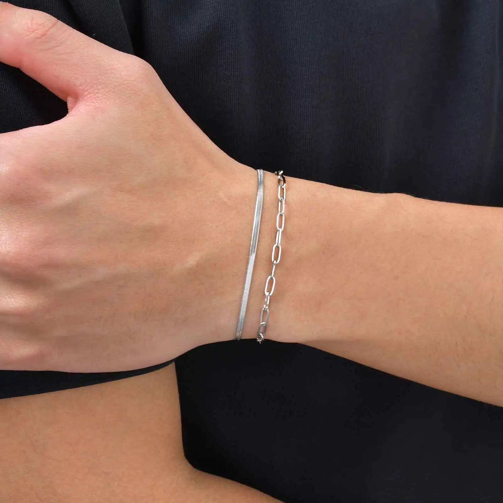 2 Stück Büroklammer-Kettenarmband für Männer, nie verblassende silberfarbene dünne Kettenarmbänder, einfache klassische Ketten als Geschenk – Detail 5