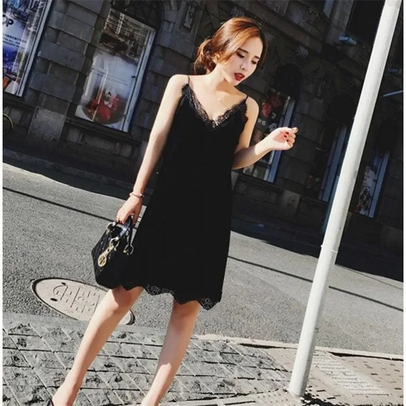 

Outside Wear Mid-length Lace Bottom Skirt Sexy Cover Belly Slimming Sundress Female Summer Velvet Halter Dress Spring and Autumn