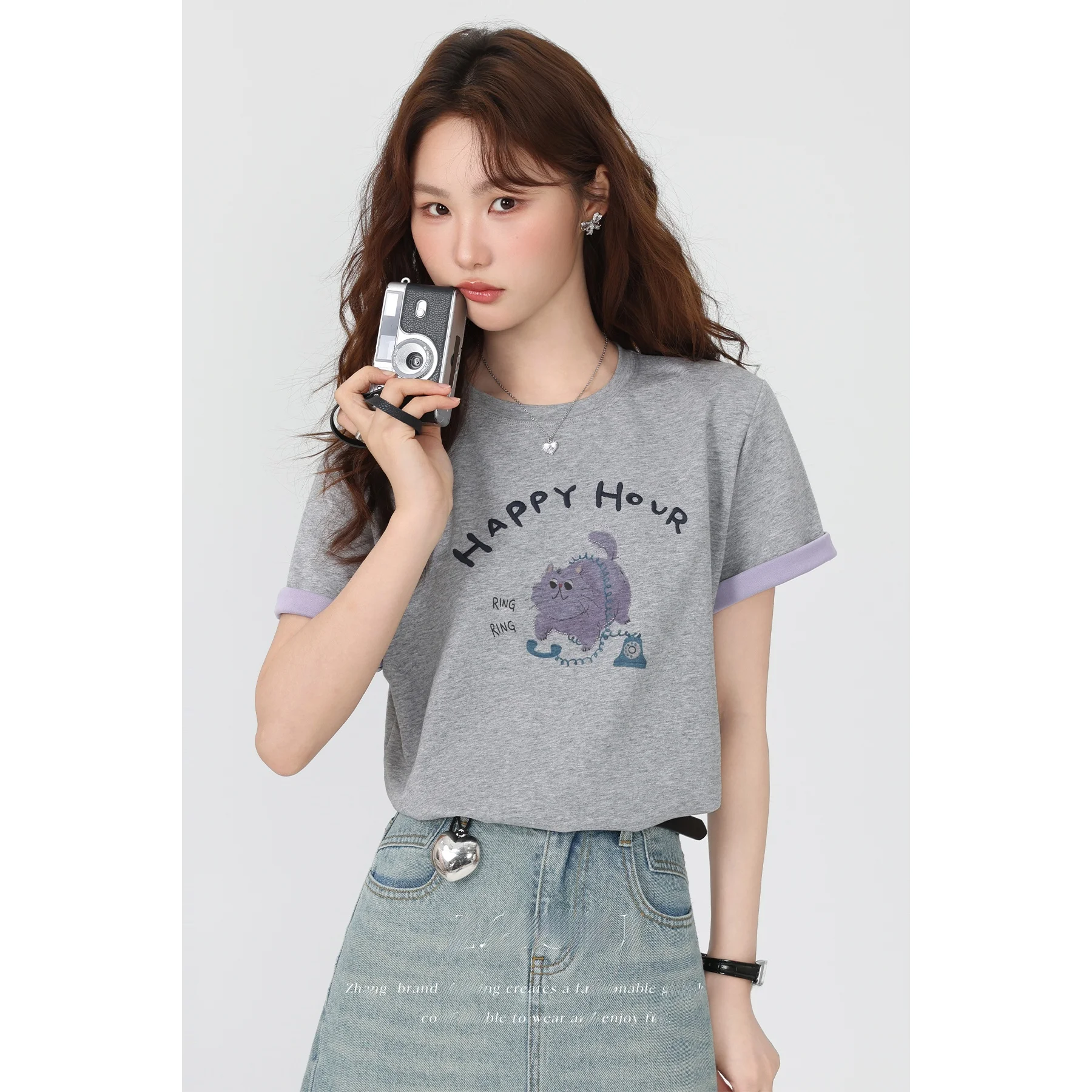 

Новая летняя женская футболка с мультяшным принтом и надписями, круглый вырез, укороченная, с эффектом омоложения, Zhang Soda