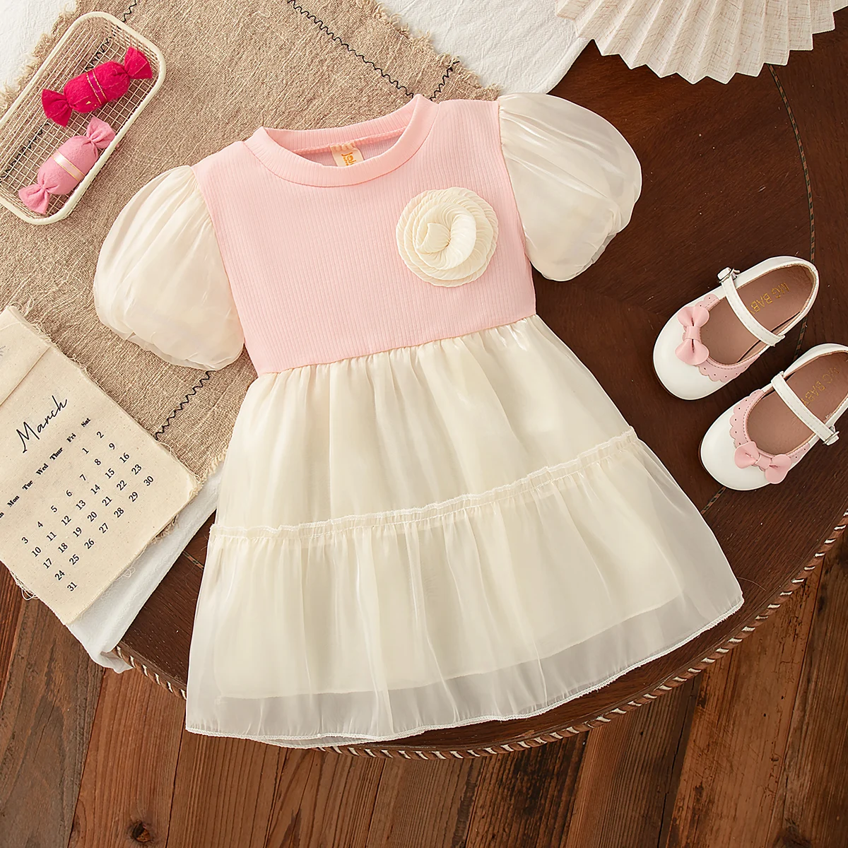 

Baby Girl Dress Summer Floral Pattern Knit Bubble Sleeve Solid Color Simple Puffy Girl Dresses Cute Casual Girl Kid's Dress