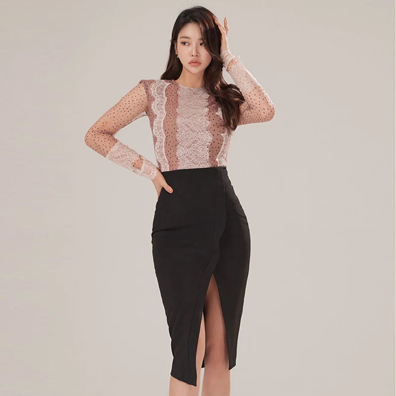 

Korean Style High Waist Asymmetrical Lace Polka Dot Long Sleeve Top And Half Skirt Split Design Fashionable Women's Set