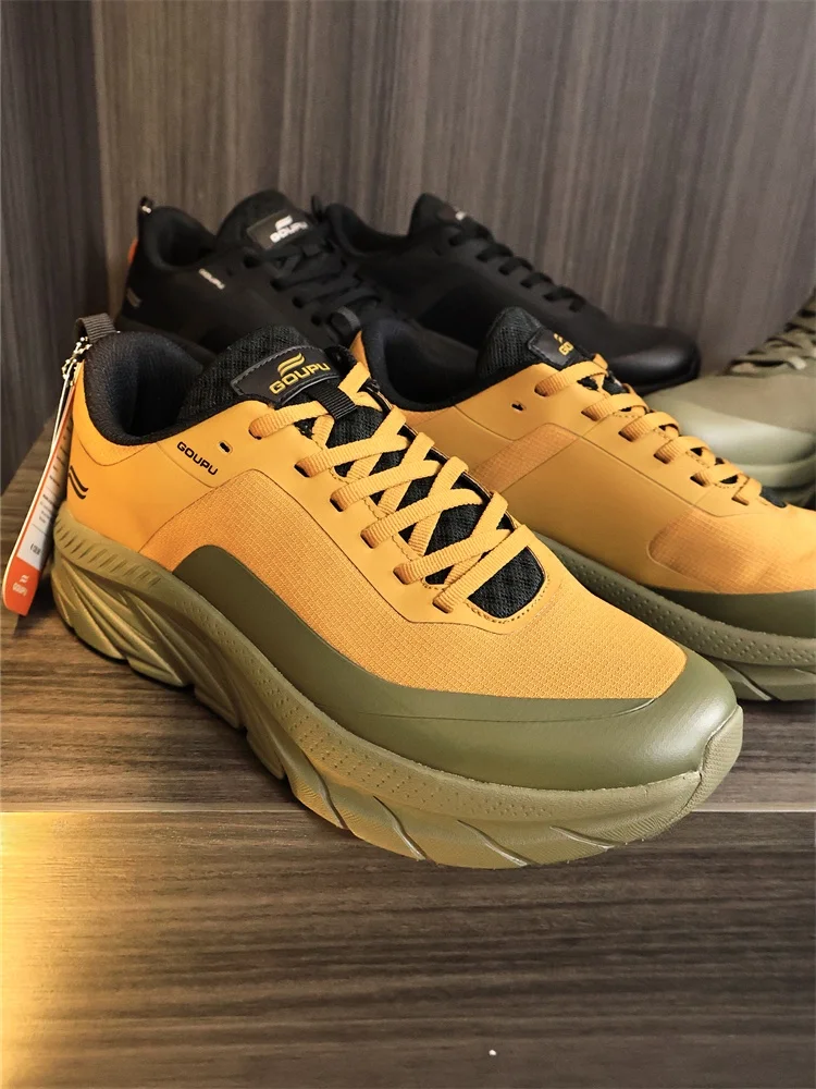 

Fashionable Outdoor Men's Comfortable Casual Shoes Seamless Glue TPU Autumn Winter Pure Color Wear Resistant Breathable round...