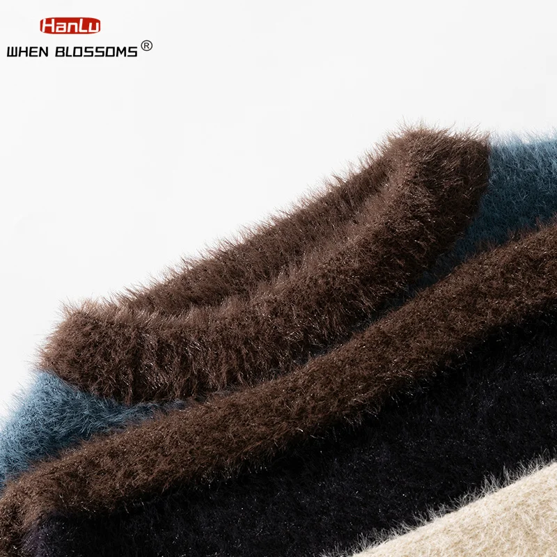 Imitation Mink Hair Contrast Stripe Round Neck Sweater Men's 2023 Winter New Japanese Vintage Lazy Style Knitwear Women Top