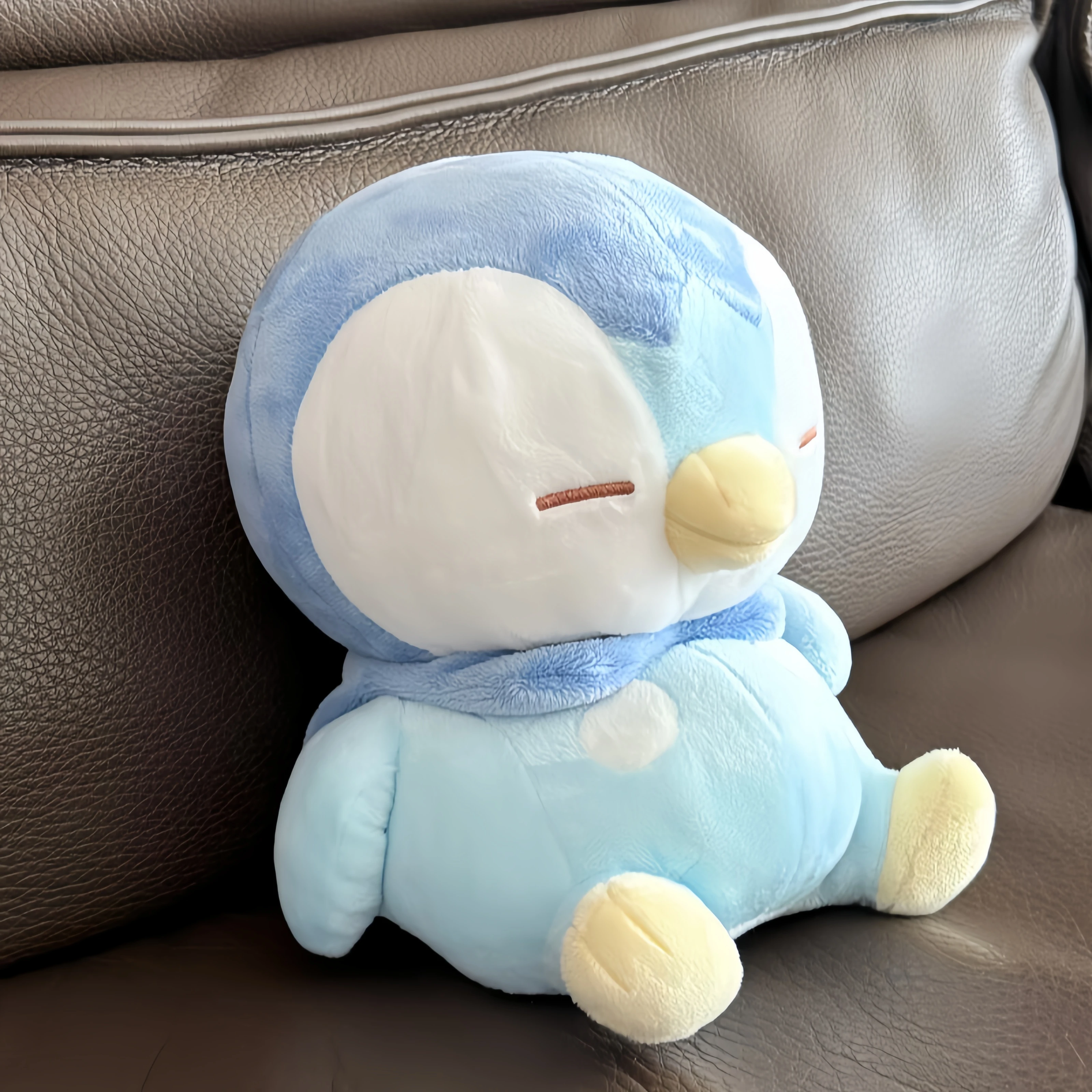 

Pikachu Peluche Pokemon Sleeping Piplup Plush Toy Huggable Blue Penguin Stuffed Anime Doll Collectible Gift for Kid