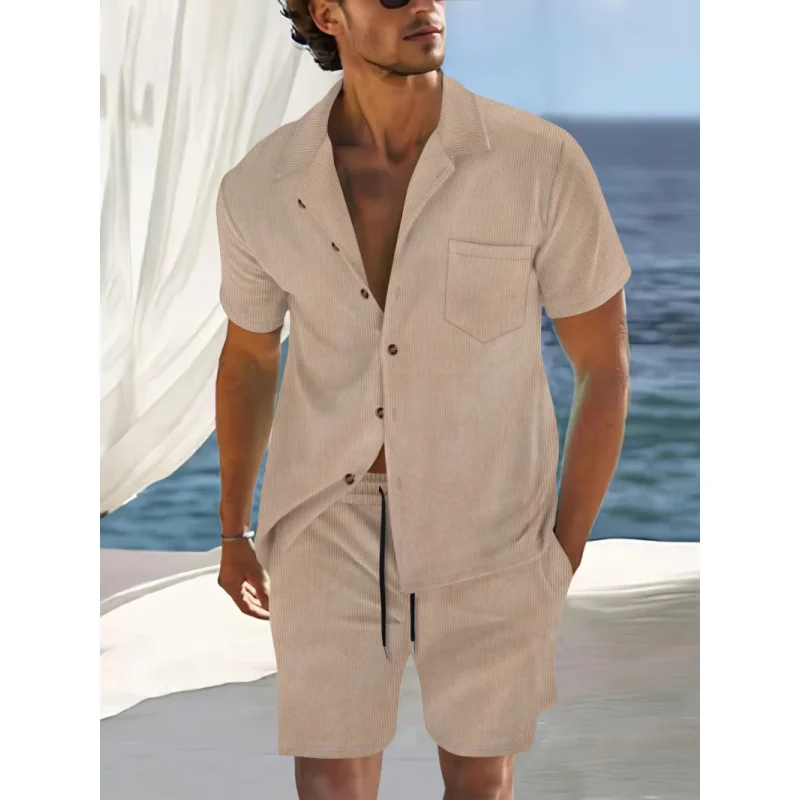 طقم قميص رجالي صيفي رفيع بياقة كوبية وأكمام قصيرة ملابس رياضية كاجوال مع شورت