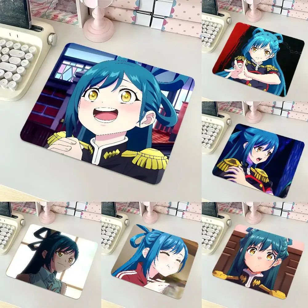 Himari Azuma Chained Soldier Mousepad Small LockEdge Mouse Pad For Gamers Computer Desk Pad Rectangular Anti-slip Rubber