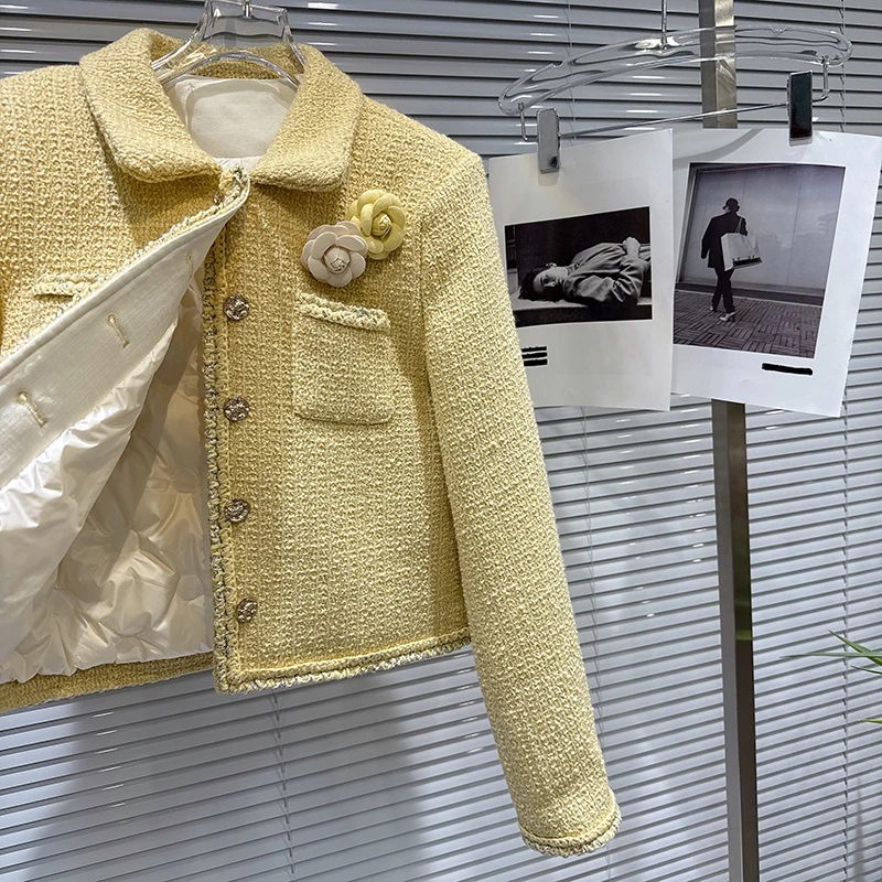 2025年冬新作 ライトラグジュアリー ニットエッジ 厚手フリース ダウンライニング ショートジャケット レディースファッション 通勤 ラペルカラーコート