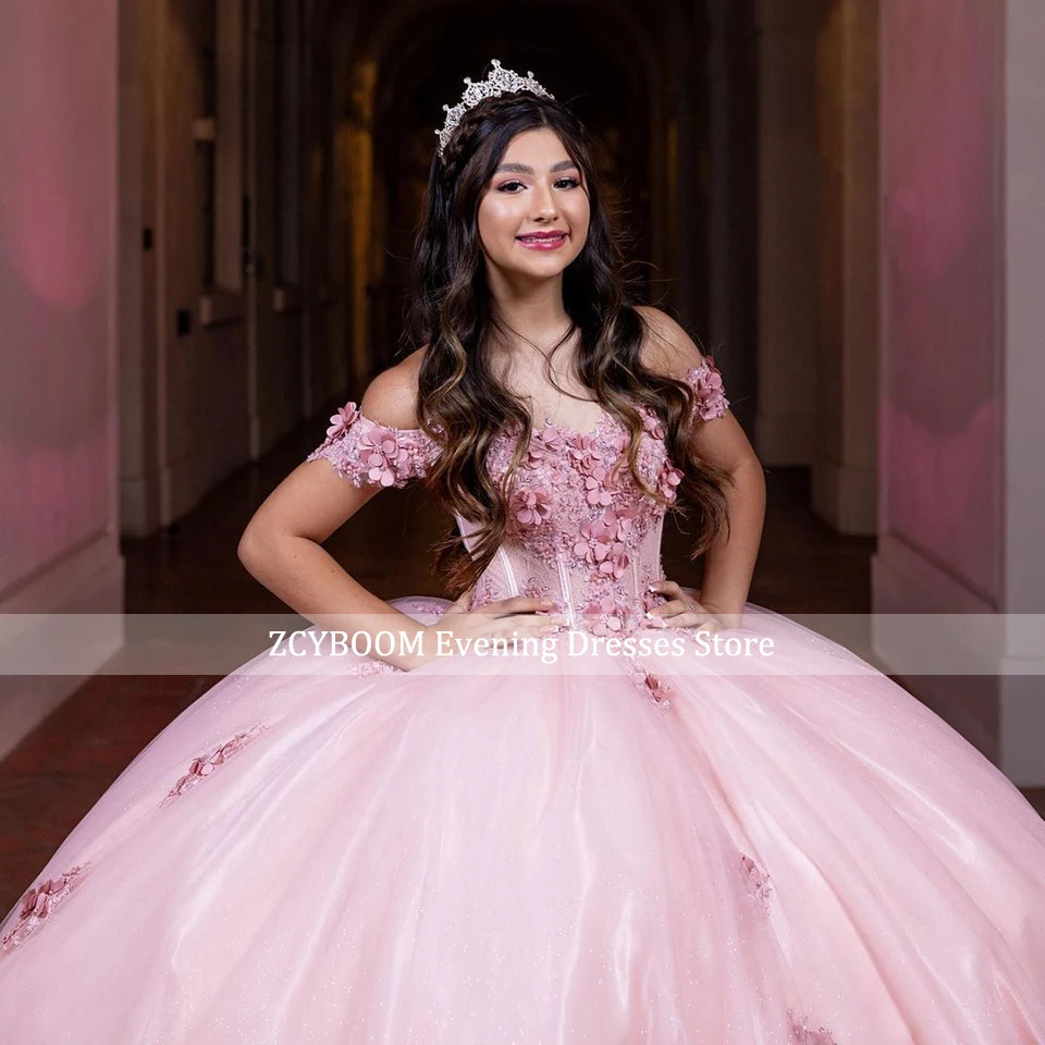 فستان Quinceanera فاخر مكشوف الأكتاف مكشوف الأكتاف مخصص 2024 مزين بالدانتيل الأميرة مشد خلفي Vestidos De 15 Años