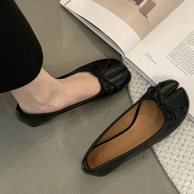 2025 New Women Flats Soft Ballet Shoes Slip On Loafers Soft Moccasins Tabi Ninja Casual Shoes Mujer Ladies Shoes Bow Knot Mujer