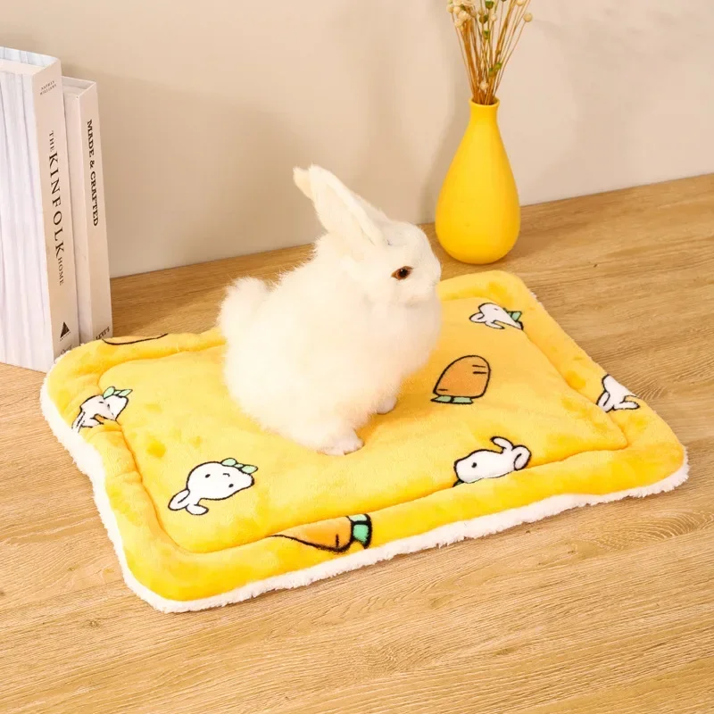 토끼 친칠라 침대 매트 하우스 둥지 햄스터 액세서리, 작은 동물 기니돼지 햄스터 침대 하우스, 따뜻한 다람쥐 고슴도치, 겨울