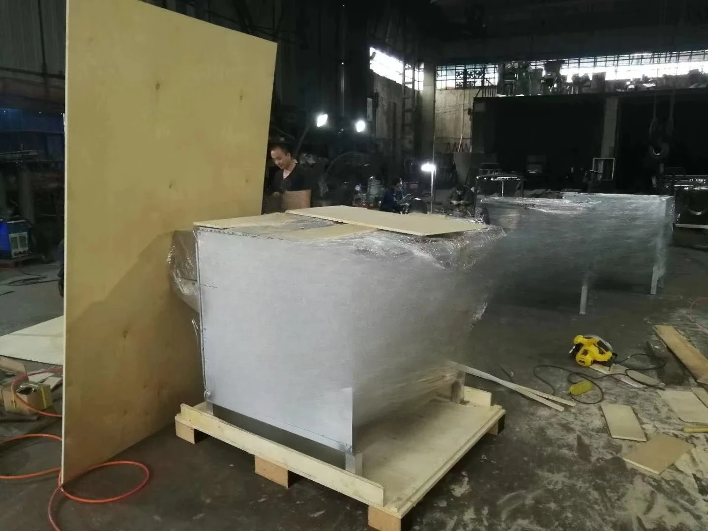 Coconut Husk Removing Hard Shell Peeling Dehusking Shelling Machine Coconut Coir Peeling Machine