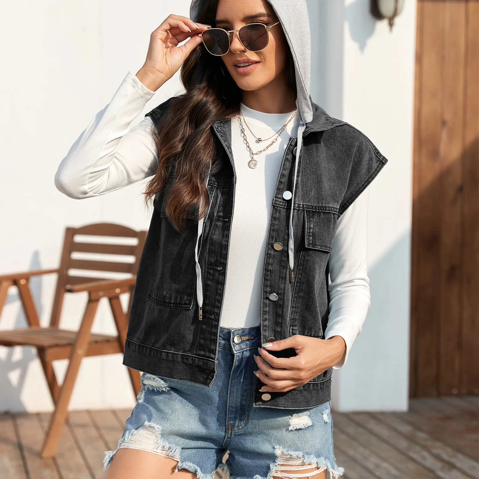 Women's Summer New One Row Button Washed Denim Vest Jacket 2024 Detachable Hooded Casual Lapel Denim Vest Coat Waistcoat Women