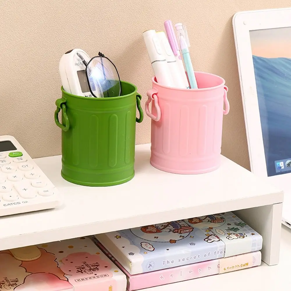 

Portable Retro Pen Holder Plastic Cute Makeup Brush Storage Box Large Capacity Simple Pen Bucket Office