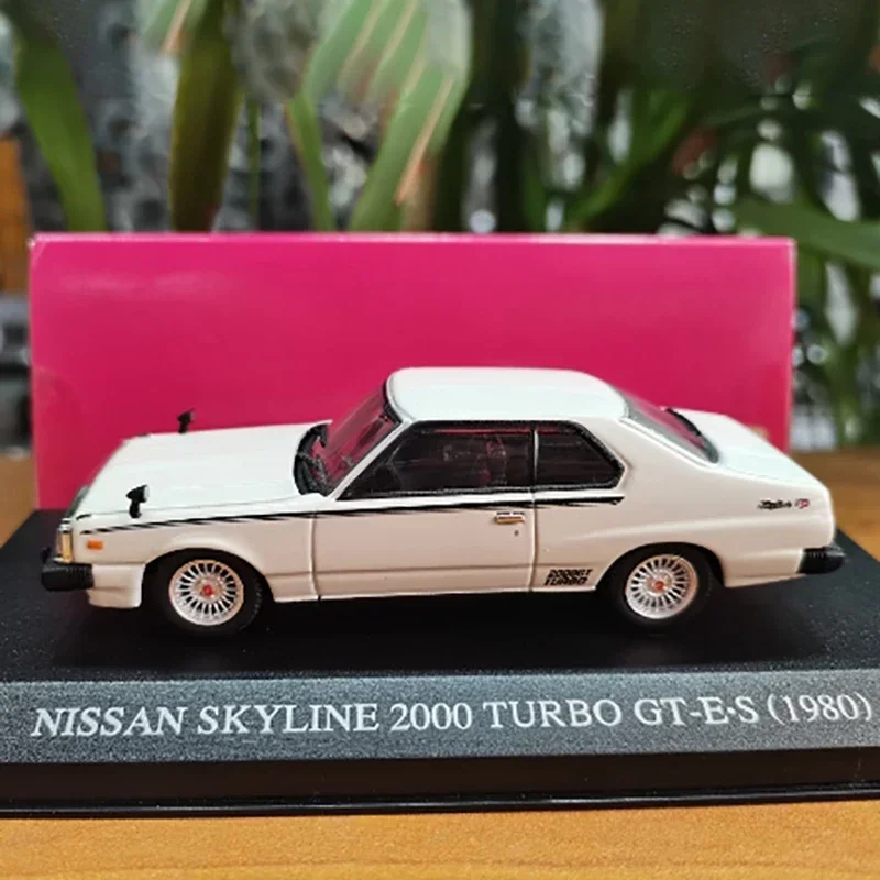 Diecast Metal Model Car 1/43 Scale for Skyline 2000 TURBO GT-E S 1980 Simulation Alloy Collection-Painting Defect