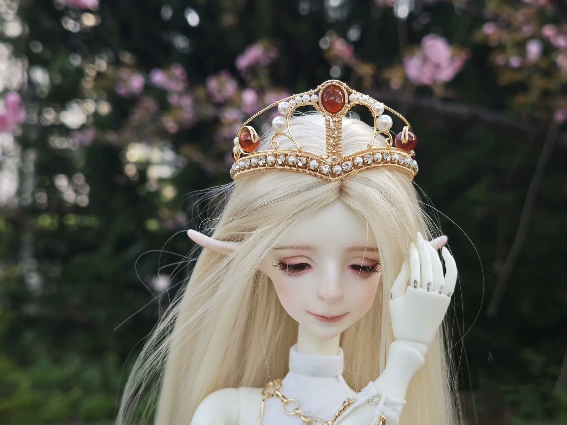 

High-end Doll Crown 1/4 BJD Doll Accessories Exquisite Pearl Garnet Gold Plated Zircon Crown Free Shipping