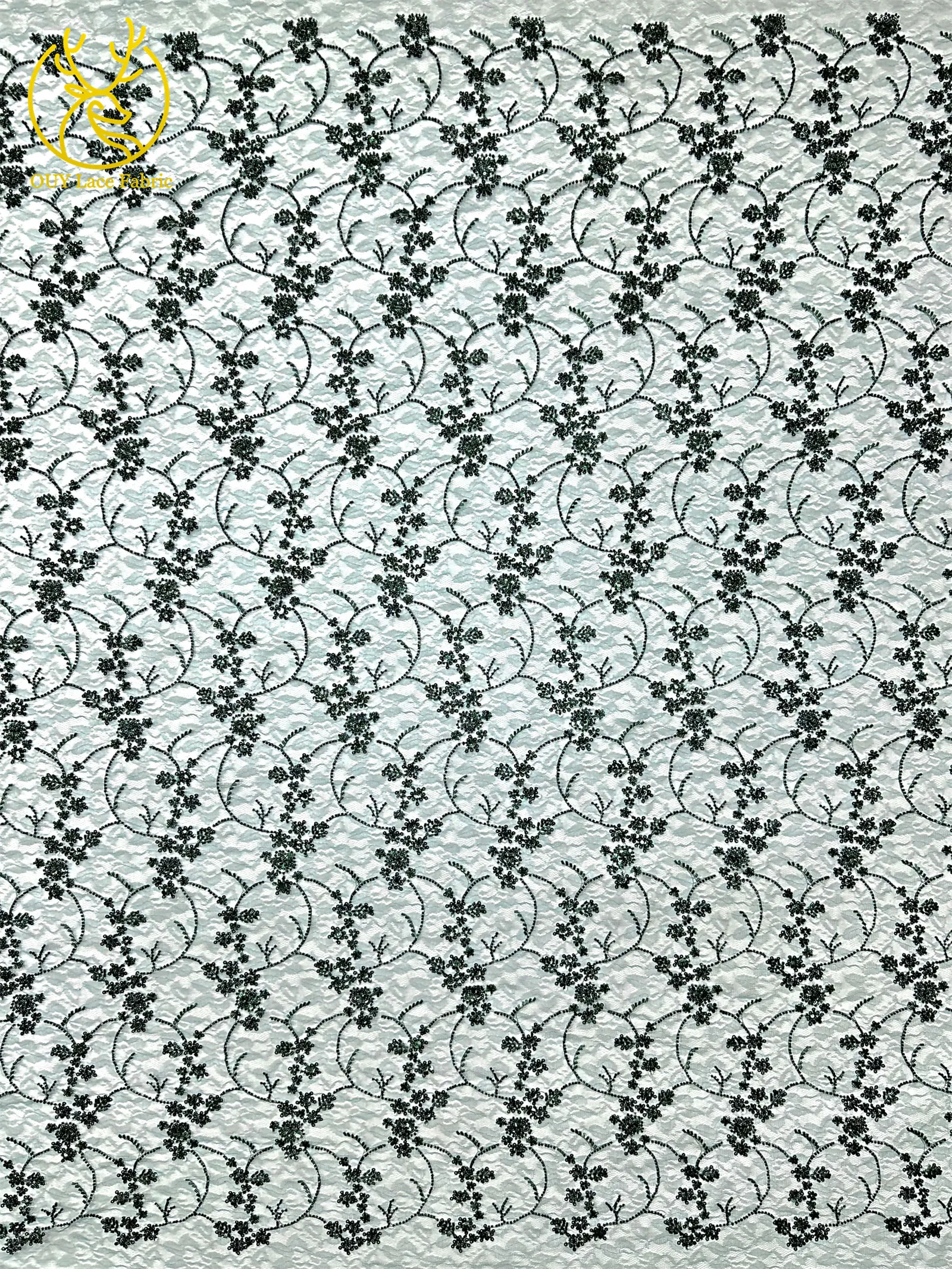 Bestseller Afrikanischer Spitzenstoff 2026 Französische Bräutigam-Stickerei Perlenverzierter Spitzenstoff Nigerianische Pailletten-Spitze für Hochzeits- und Partykleider – Detail 6