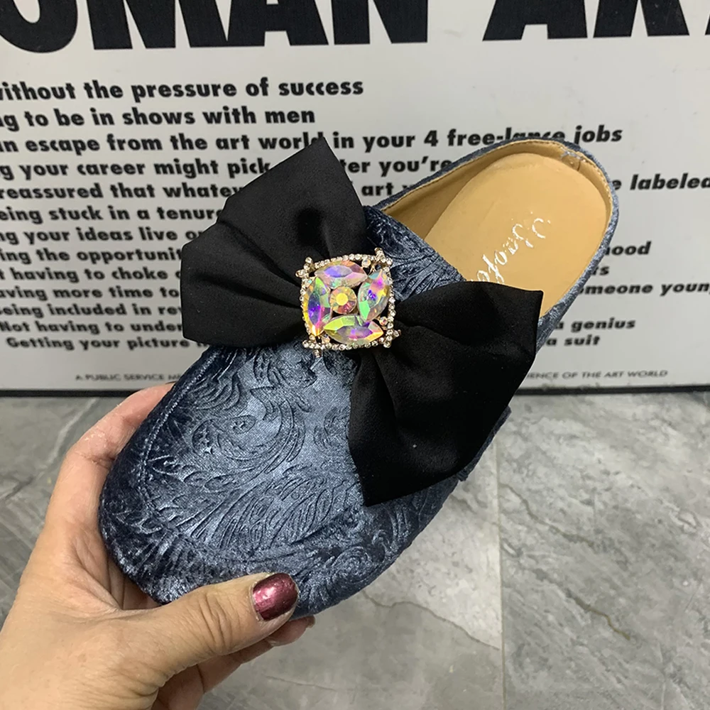 Fashion Women Slippers Plus Size Female Flat Mullers Antislip Casual Summer Women Shoes Rhinestone Women Sandals Designer Shoes